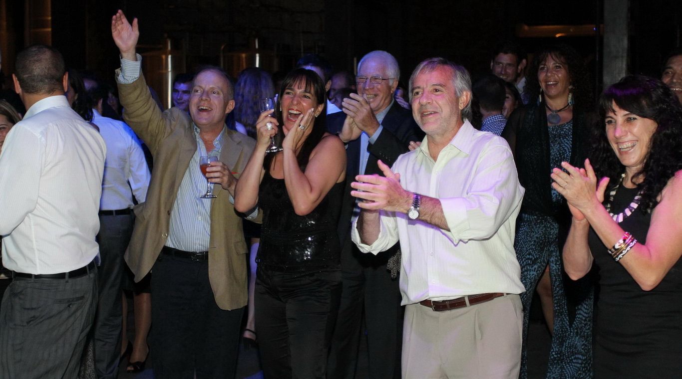 Fiesta AEHGA risas new