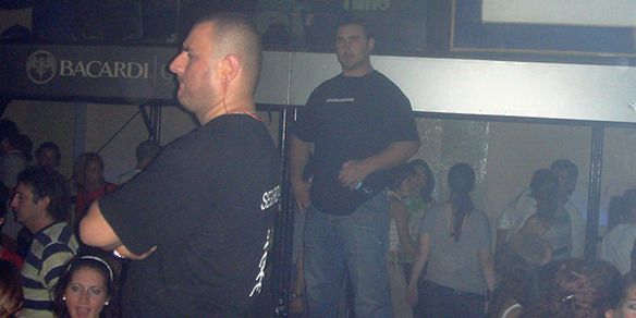 Patovica boliche - Nota