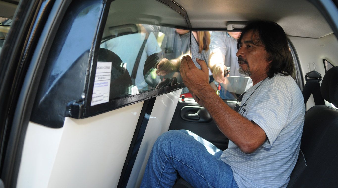 Taxi Blindex - Palau - 03