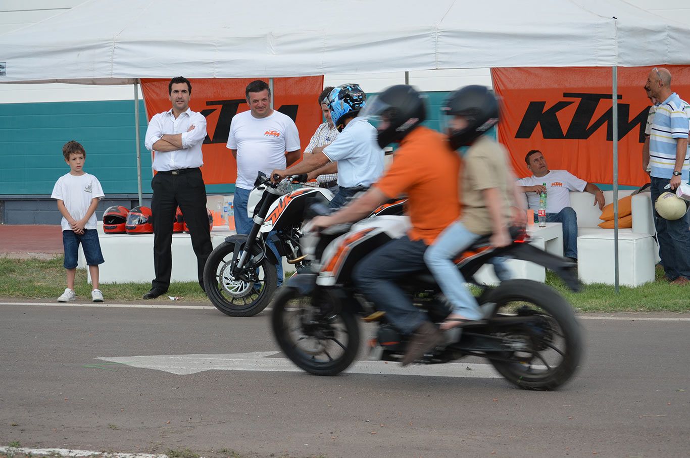 Ktm duke-200-5