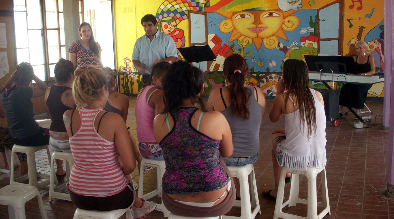 Gala lírica cárcel mujeres new