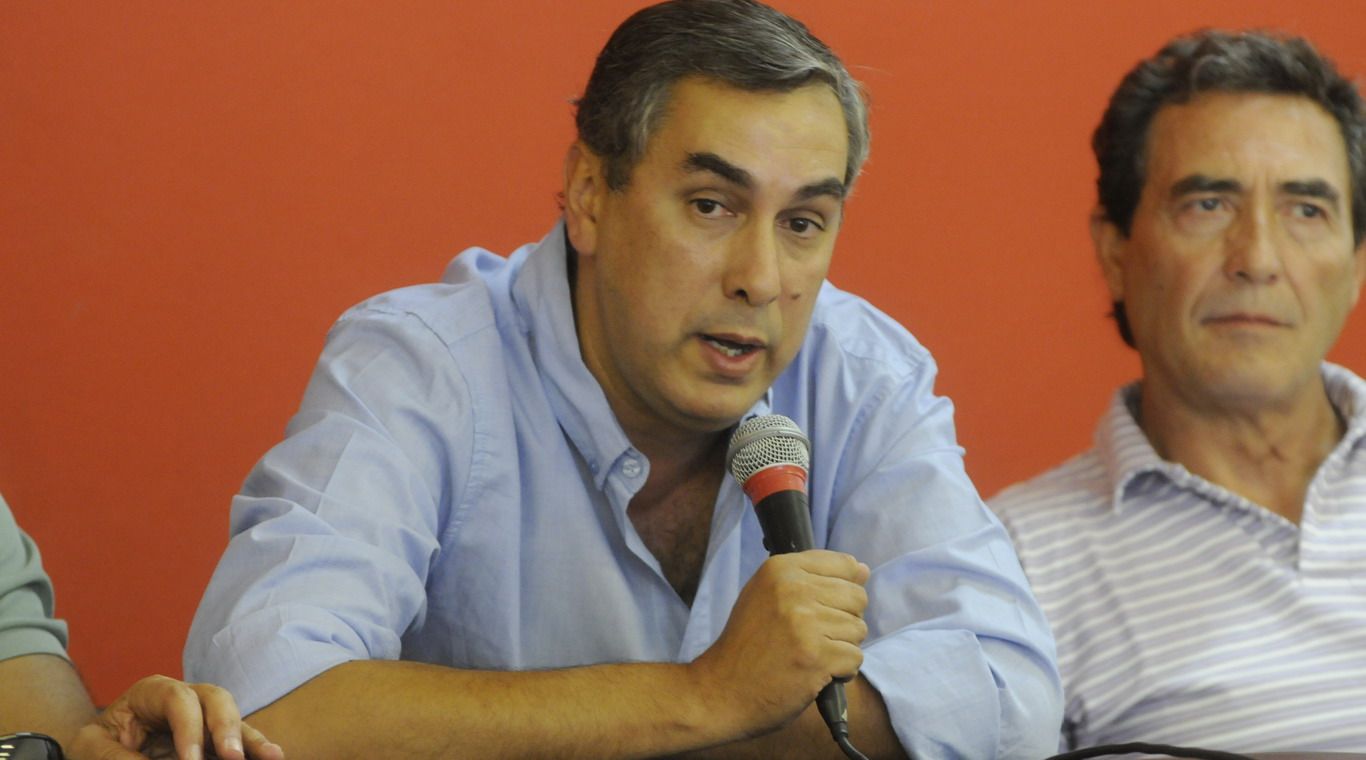 Cumbre radicales Cobos Montero Cornejo Pinto Vaquié 25