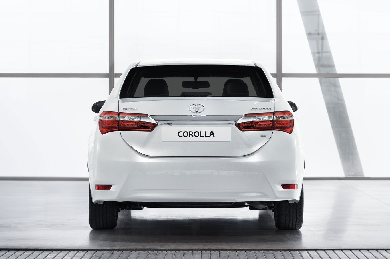 Toyota Corolla-2014c