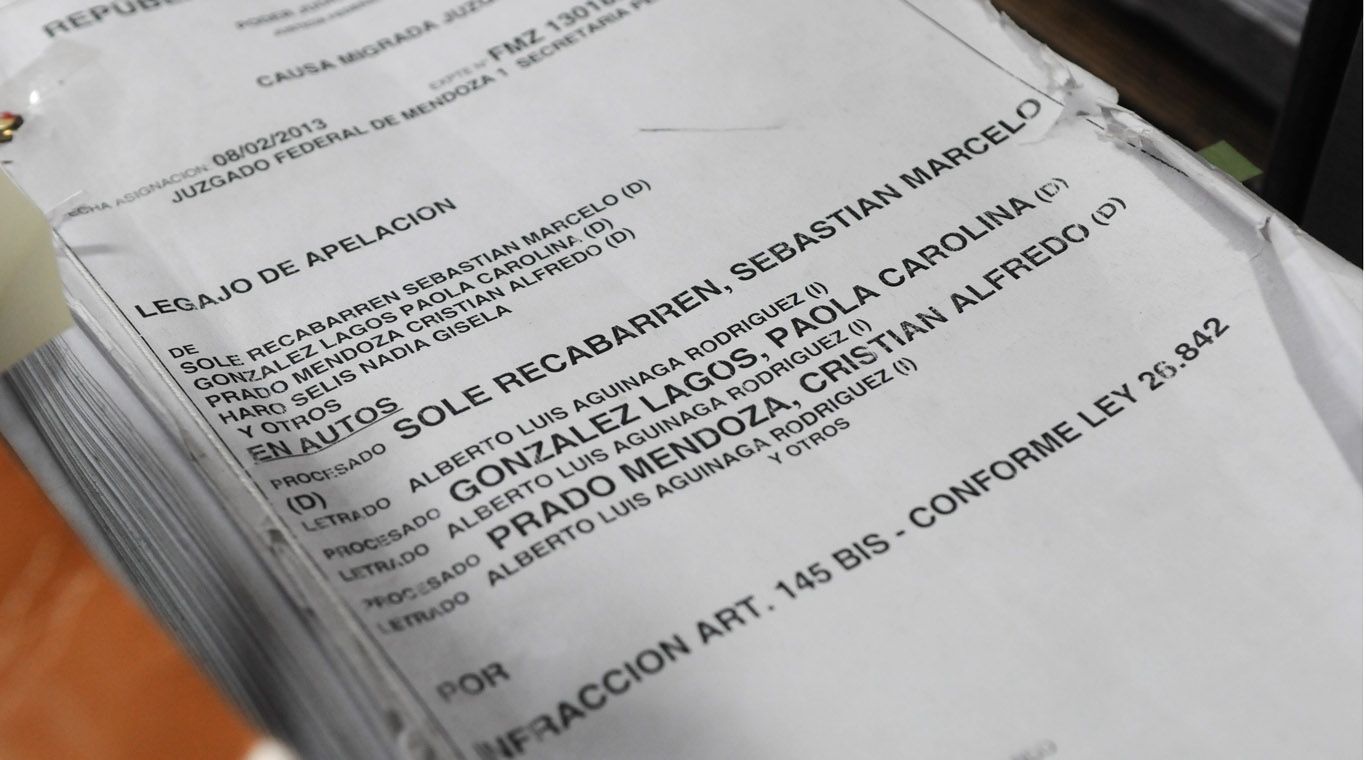 Expedientes Prostibulo VIP - 05