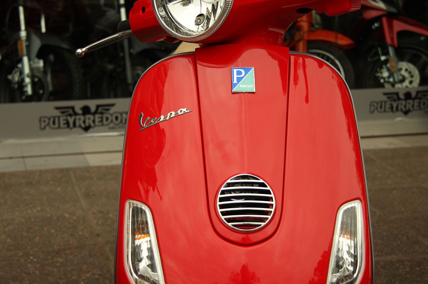 Vespa 6
