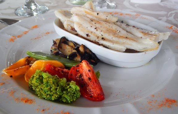 Mero_el_faro_bistro