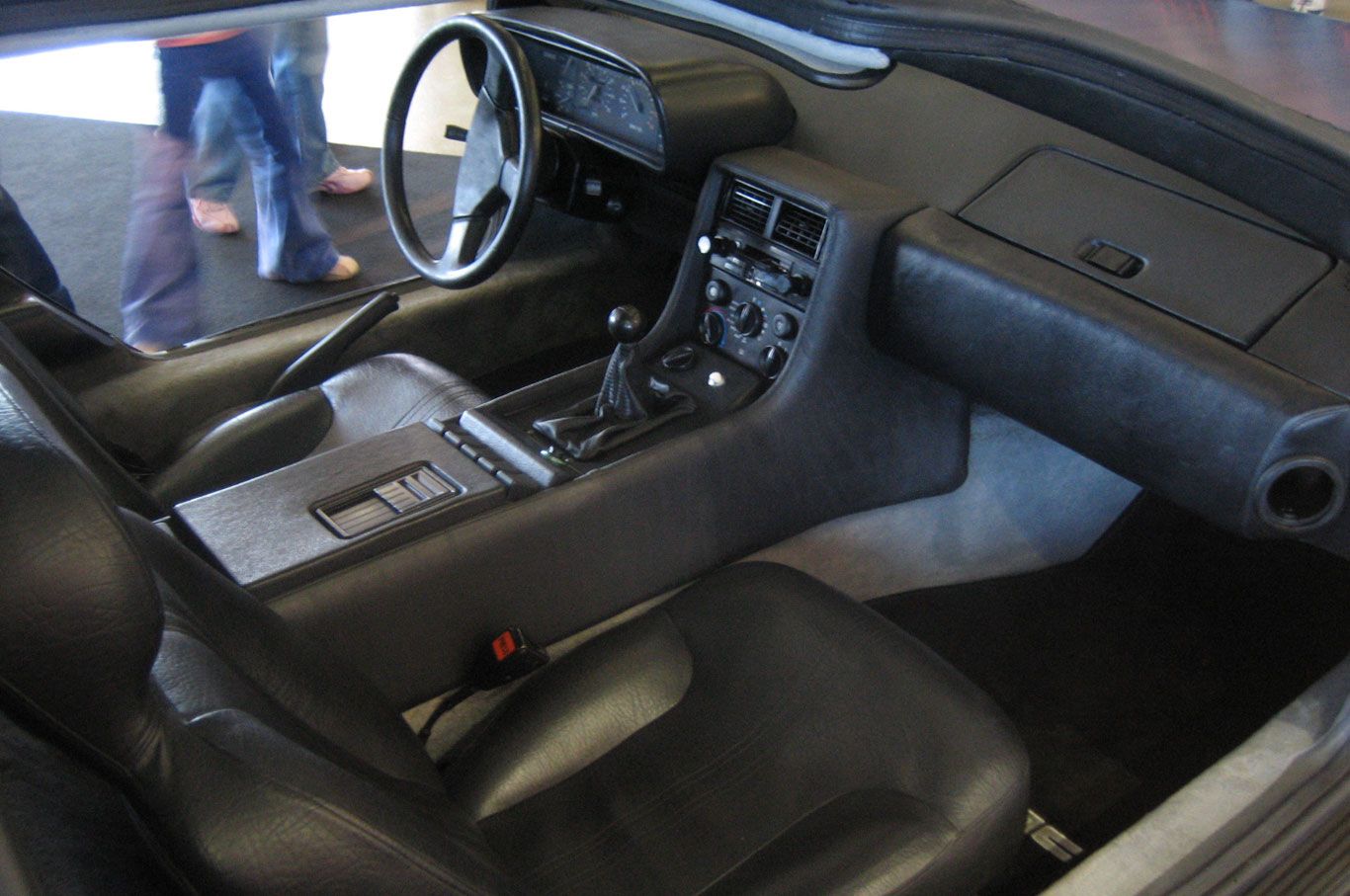 Delorean3