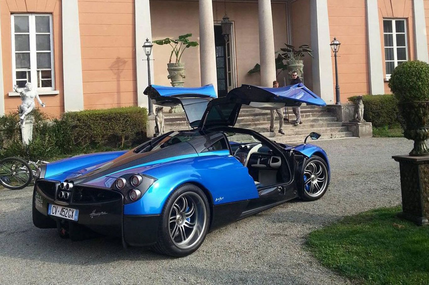 Huayra 2