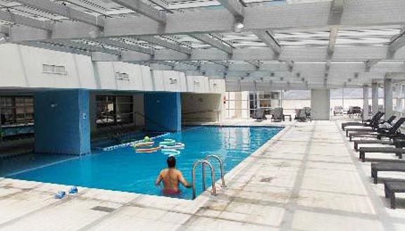 Piscina intercontinental
