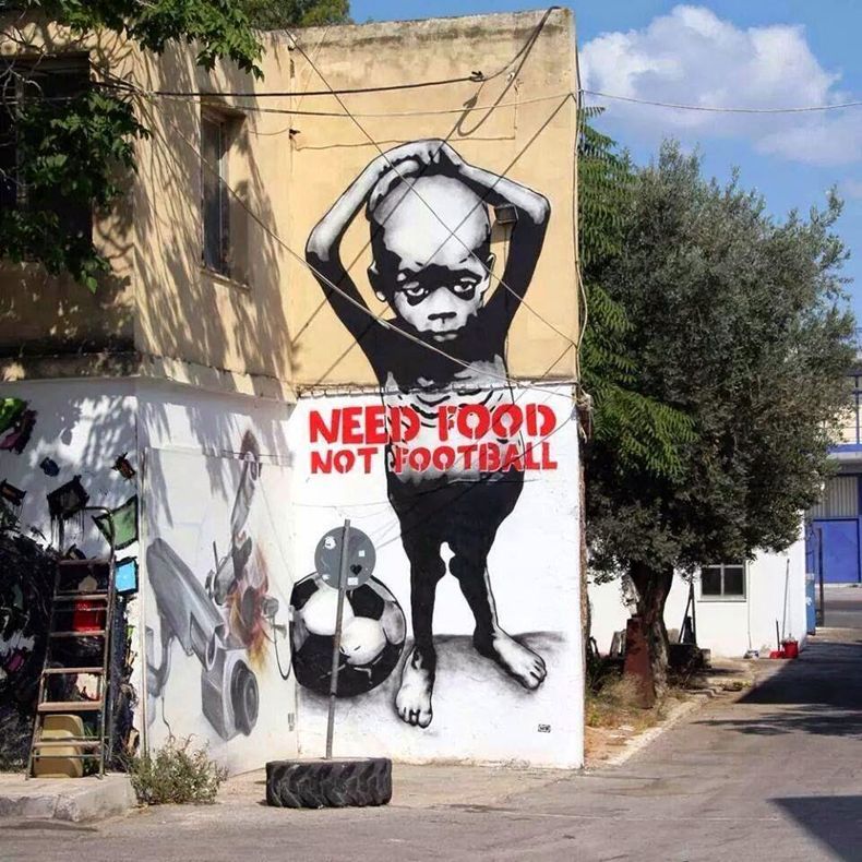 Artistas callejeros contra el Mundial 01
