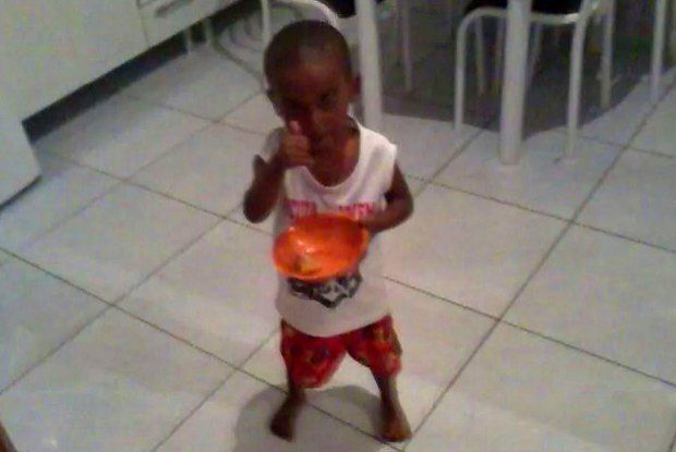 Niño rio