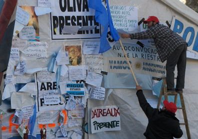Marcha al Congreso carpas