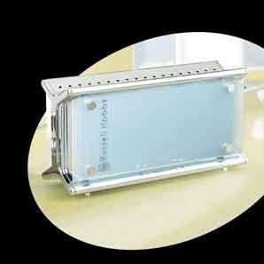 Objetos color cromo.interior