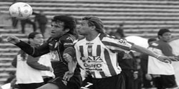 Fútbol - Independiente -San Martín