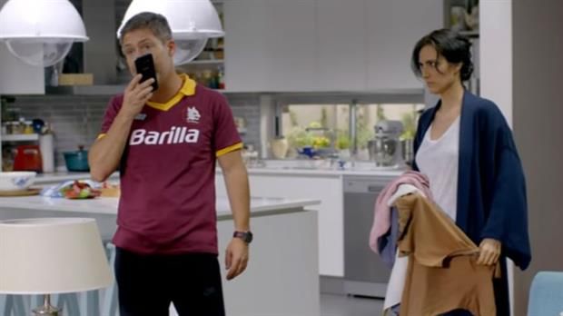 El fútbol o yo: una comedia que pierde por goleada