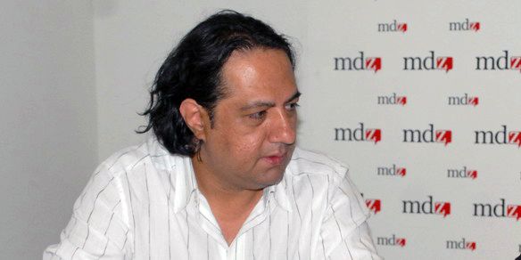 Cesar Cansino-nota