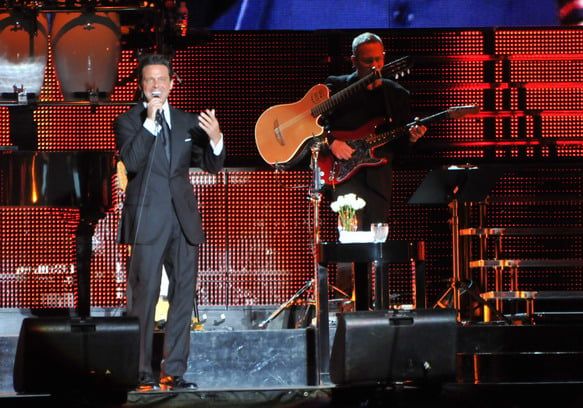 Luis Miguel-INTERIOR