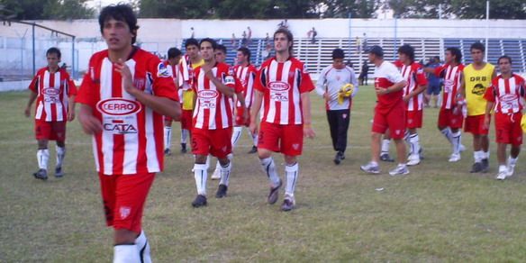 Fútbol - Atletico San Martín en San José