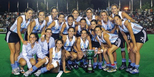 Hockey césped - Las Leonas