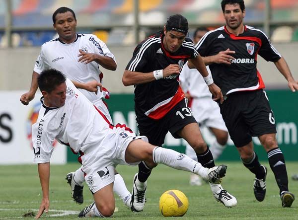 Fútbol - San Martín de Porras
