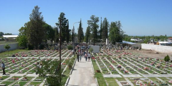 Uco bordon cementerio