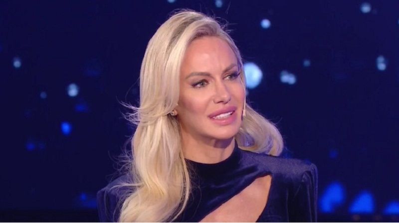 Luciana Salazar.