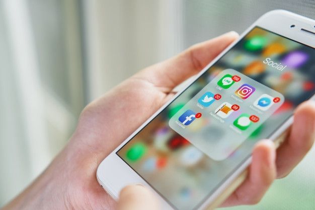 El CM produce y gestiona el contenido de cada red social de la marca