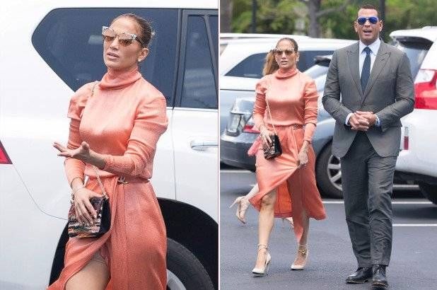 Jlo con faja