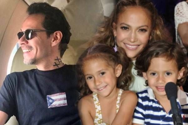 Jlo y Marc Anthony con sus hijos