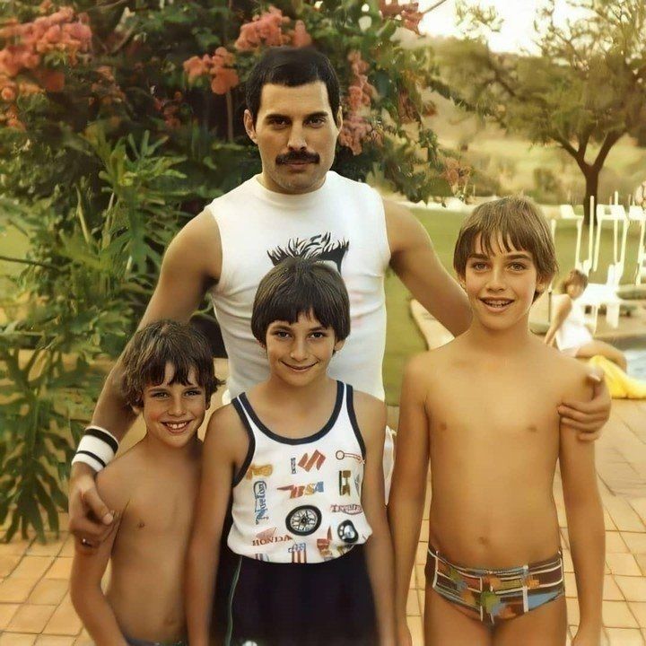 Freddie Mercury de bebé