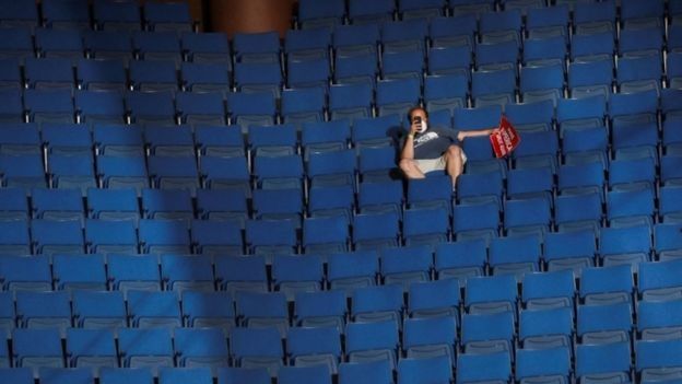 El número de asistentes fue mucho menor que el esperado.