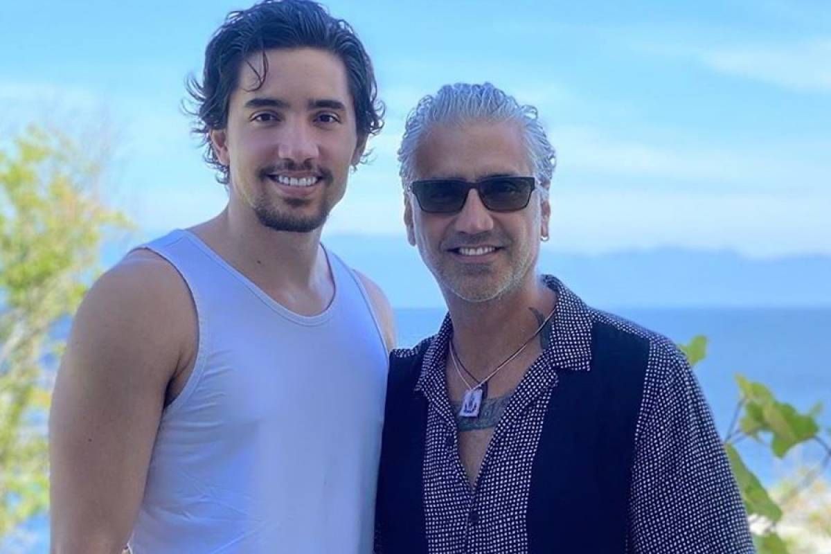 Alejandro Fernandez e hijo