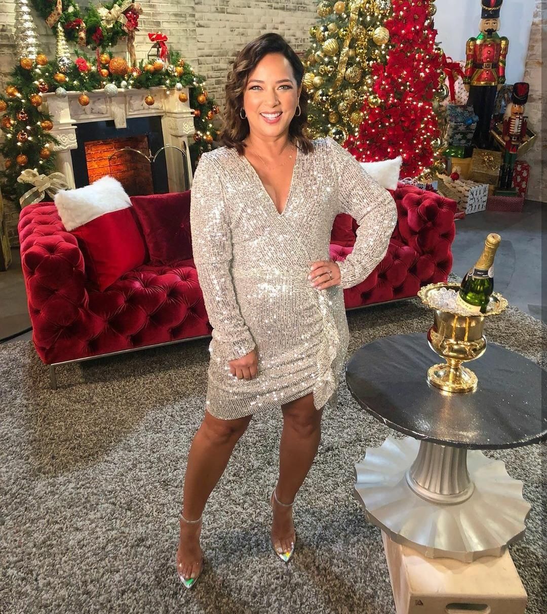 Adamari vestido nude