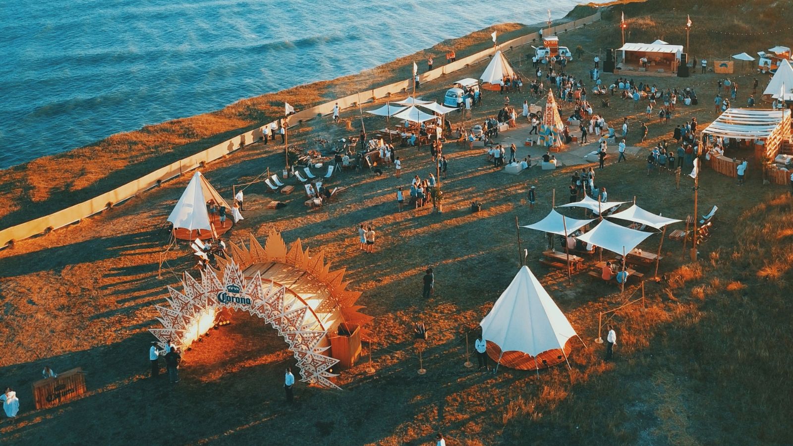 sunset playa balneario