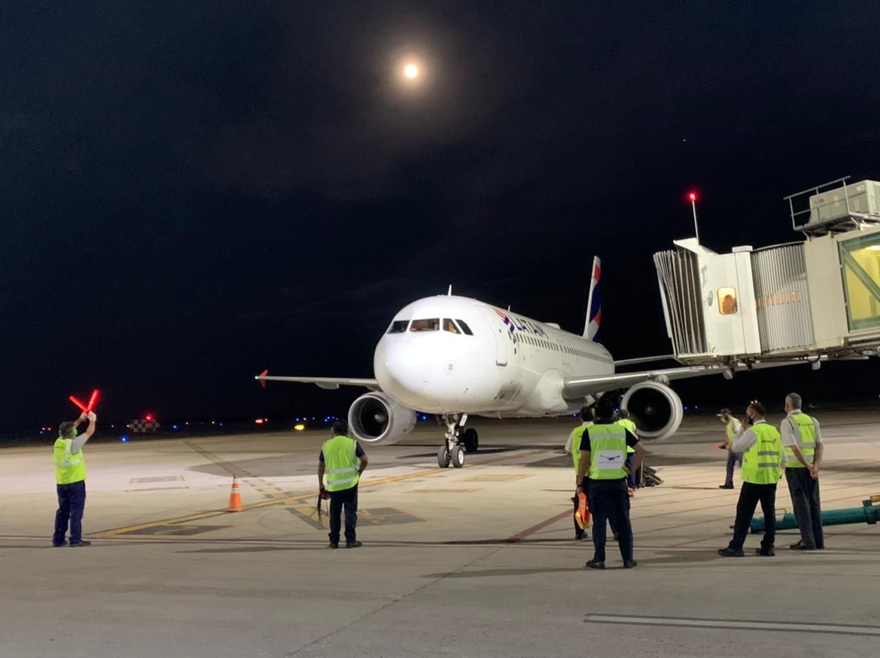 vuelo Brasil Mendoza aeropuerto