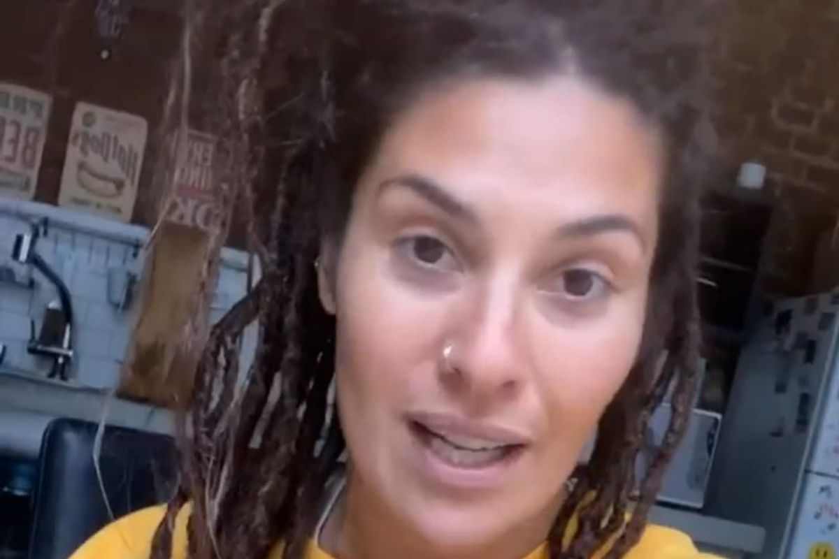 IVANA Y SUS POLEMICAS MIRADAS DEL MUNDO.