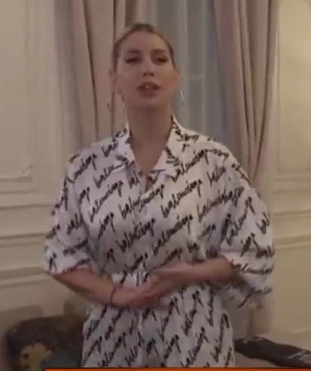 WANDA SE LUCE EN PARIS.