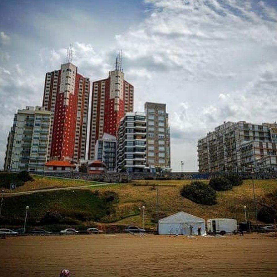 torres de manantiales hotel mar del plata