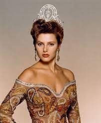 LA NORUEGA FUE MISS MUNDO EN 1990.
