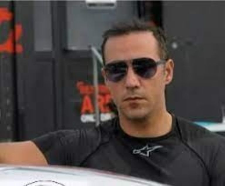 ROMERO ACOMPAÑO A LUCIANA EN PUNTA DEL ESTE A UNA FIESTA.