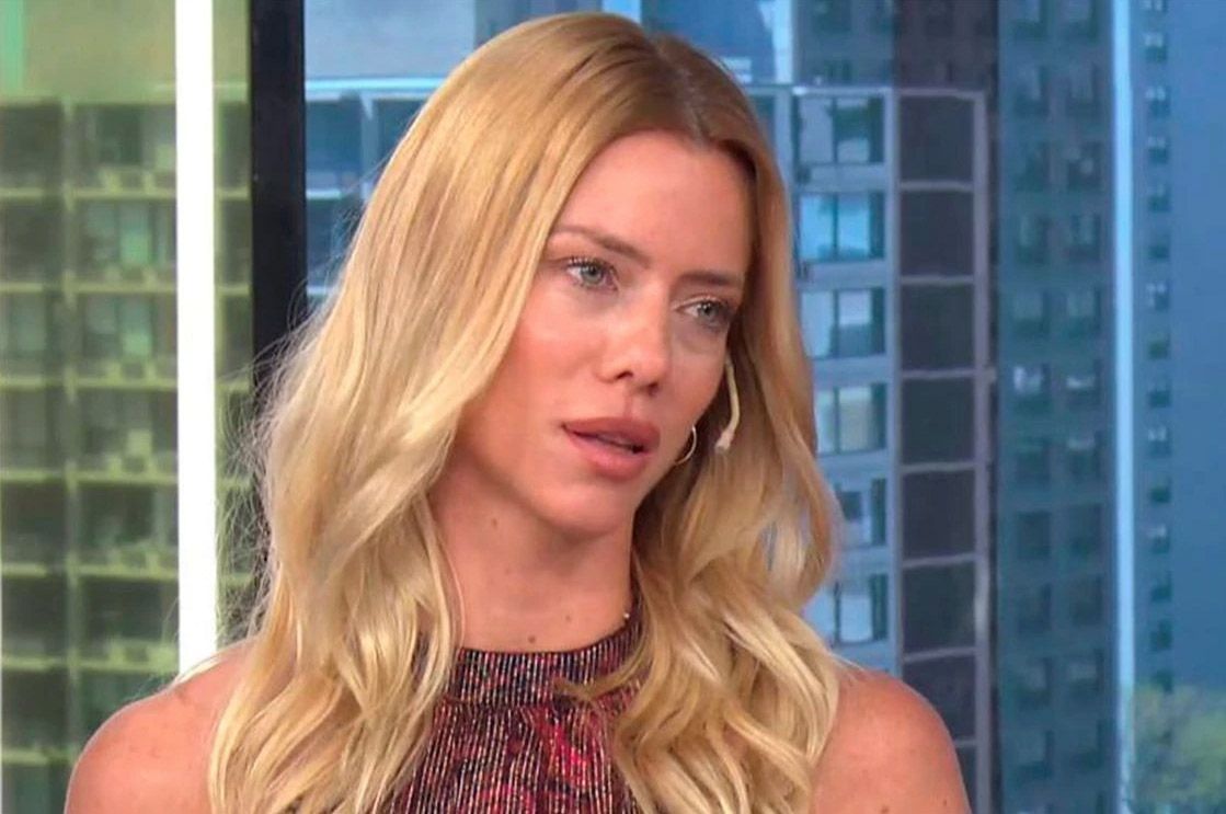 NICOLE NEUMANN TIRA FUEGO POR LOS OJOS.