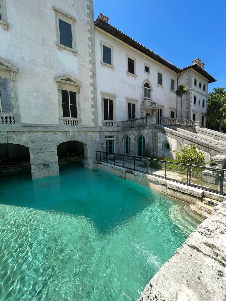 Vizcaya Gardens Miami