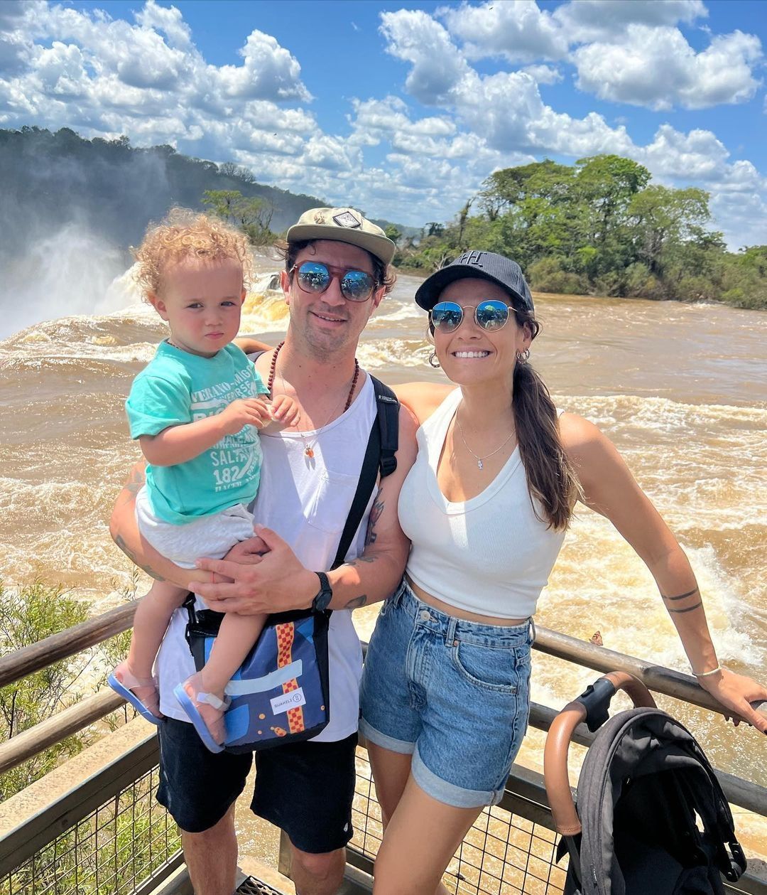 Mica Vázquez en Cataratas