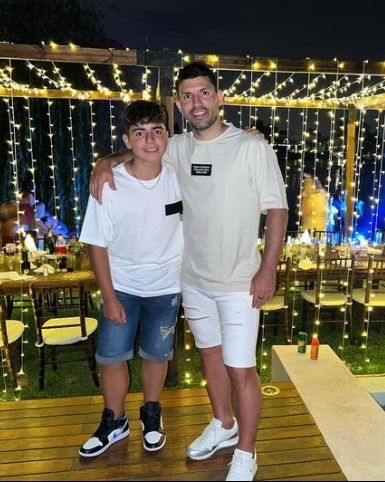 Benjamín Agüero y el Kun.