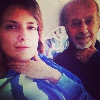 Isabel Macedo y su padre.