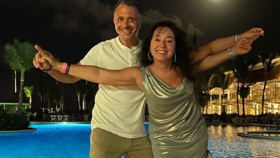 Sergio Lapegüe y su esposa