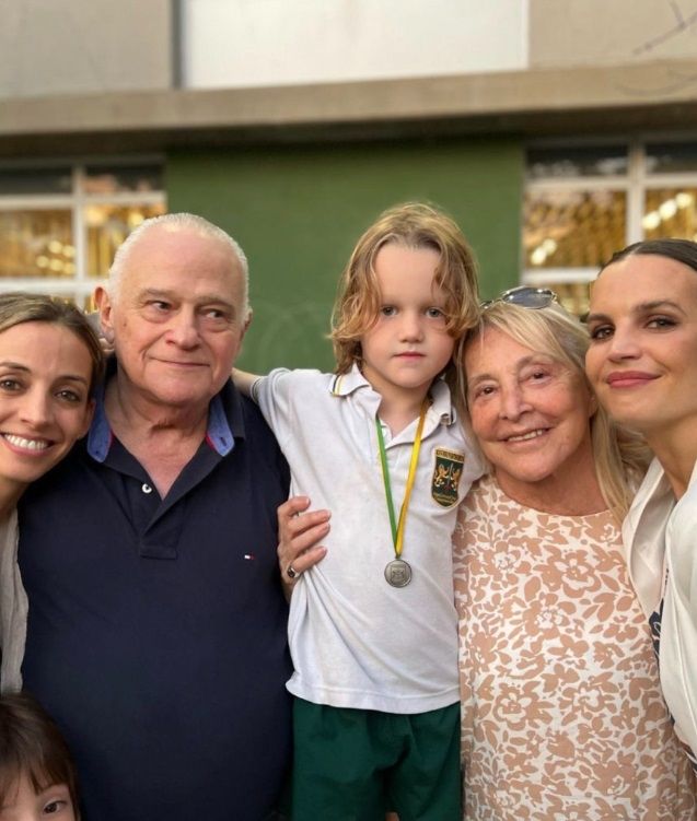 Sabrina Garciarena en la graduación de su hijo Beltrán.