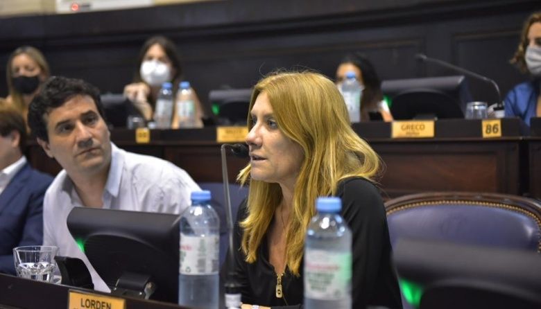 Diputados Alejandra Lorden y Maximiliano Abad