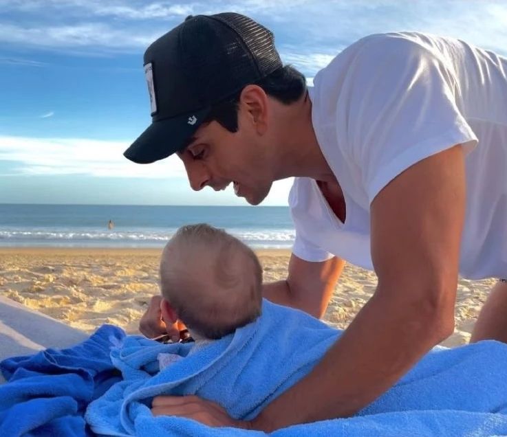 GUILLERMO ARDOHAIN Y LA BELLA ANA.