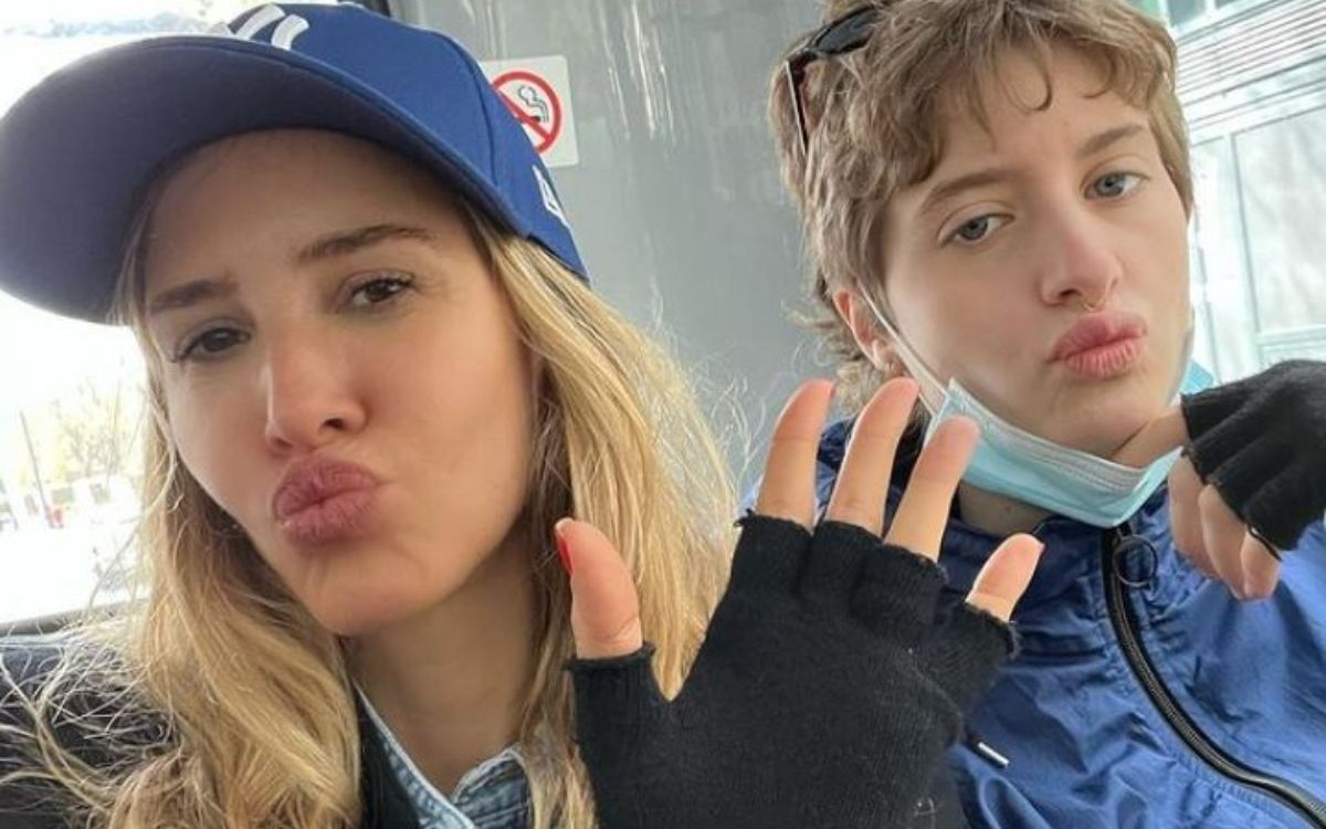 VALDES ESTA MUY PREOCUPADA POR LA VIDA DE SU HIJA, QUE ESTA EN EUROPA.